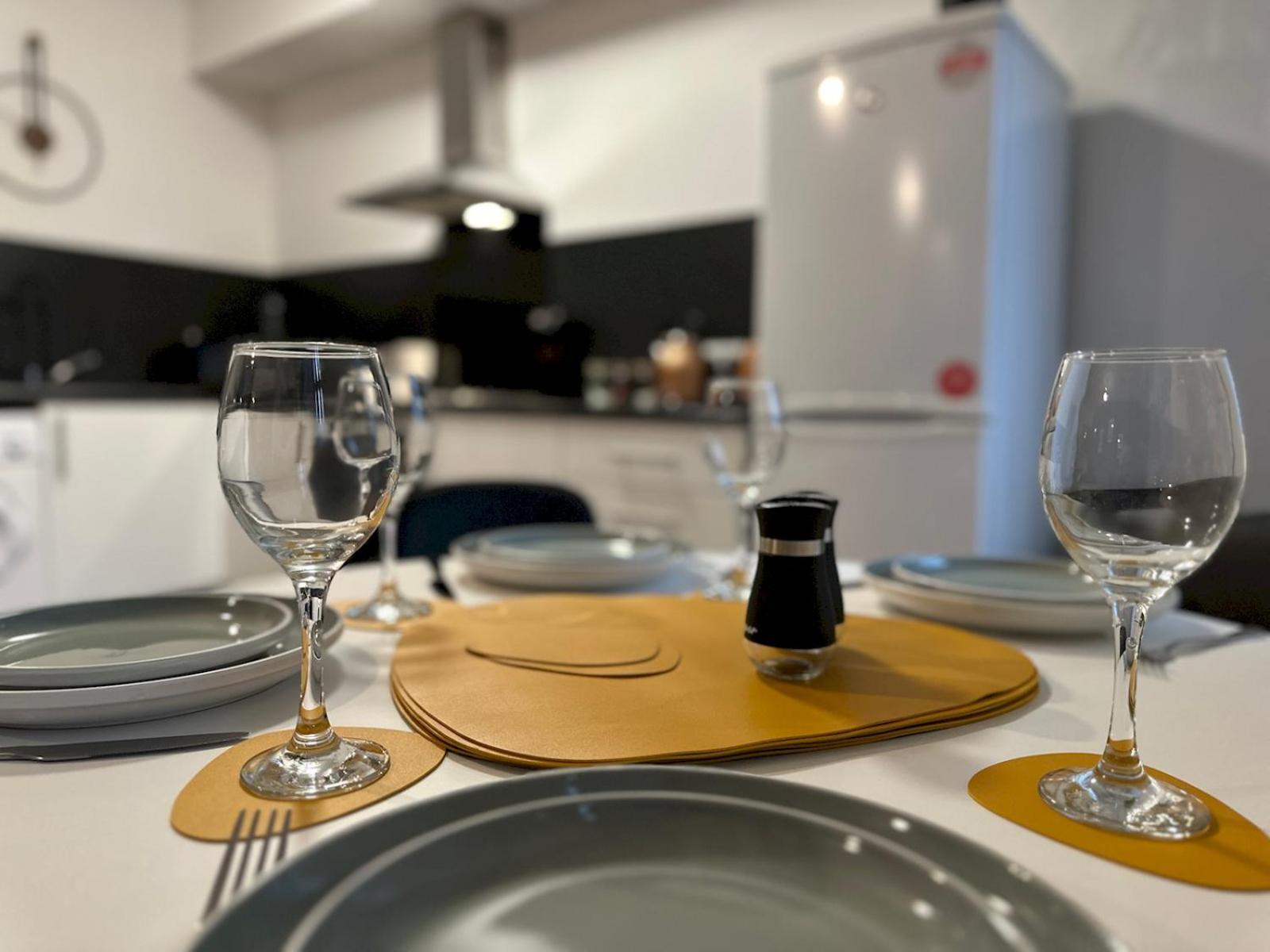 Stylish Maisonette Newcastle Pass The Keys מראה חיצוני תמונה